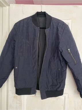 Men's Apolis Global Citizen Quilted Reversible Bomber Jacket in Navy & Gray